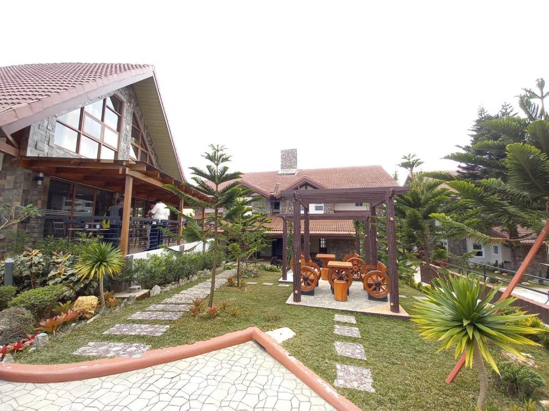 Elliannah Pines Hotel Baguio City Ngoại thất bức ảnh